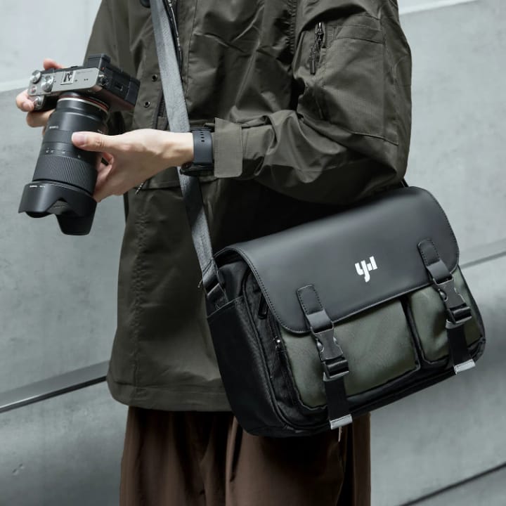 Camera Bag Crossbody Bag Mens Photography Bag Trendy Large Capacity Casual Mailman Bag
