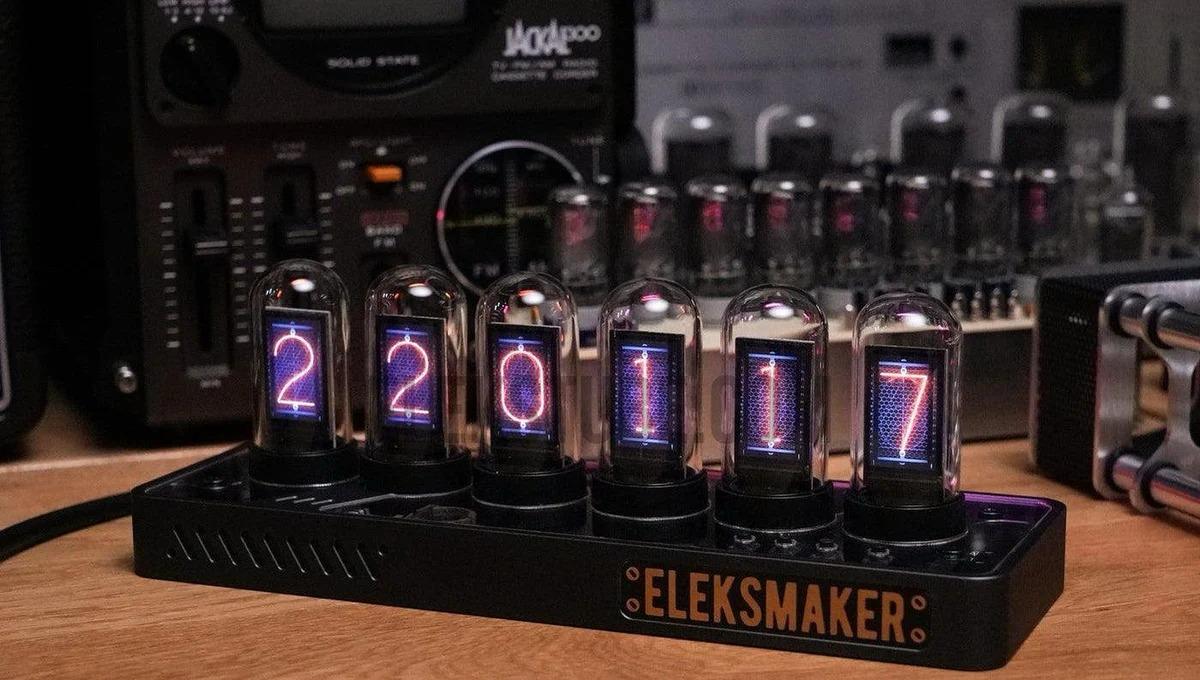 Tube Clock | Eleks IPS Digital Retro Clock | Customizable Nixie-Inspired Display | Type-C Powered | Multi-Face IPS Screens | Premium Black