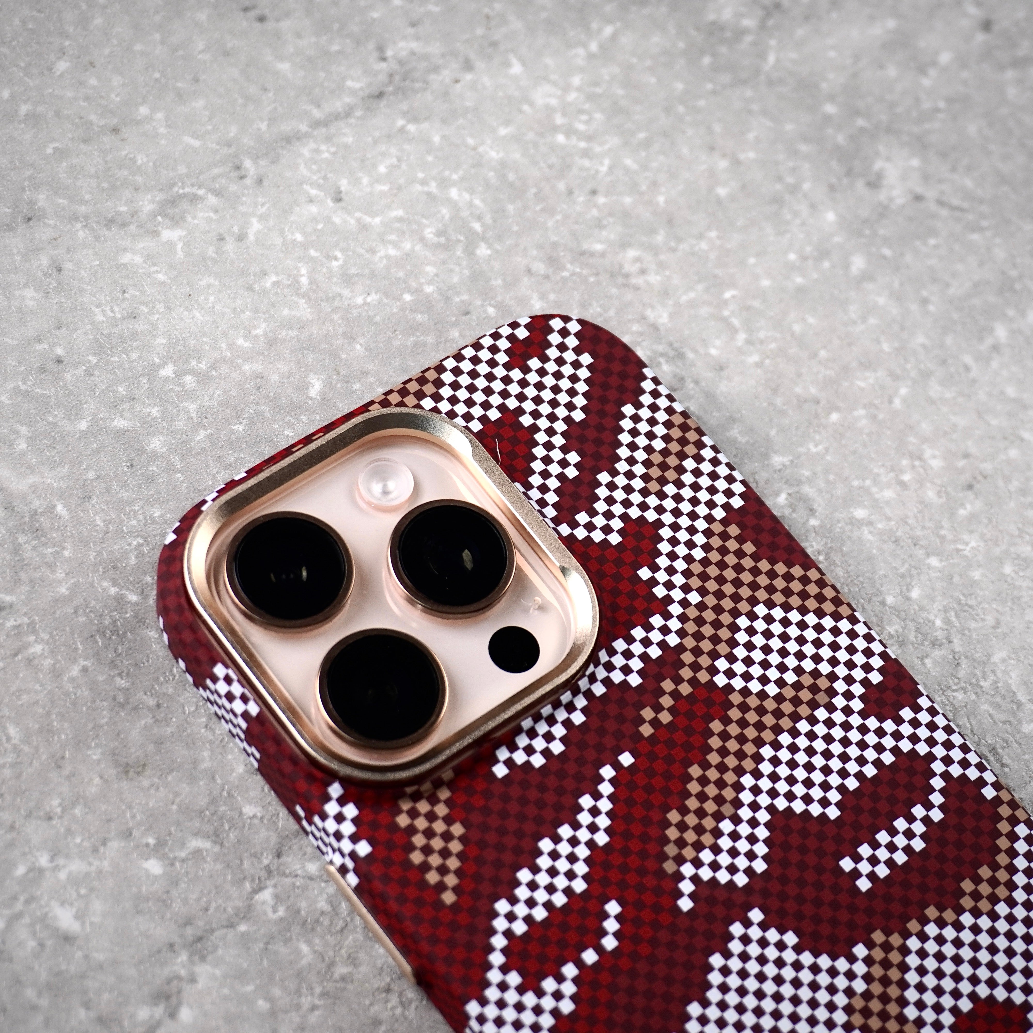 Camo Aramid Case for iPhone | with MagSafe