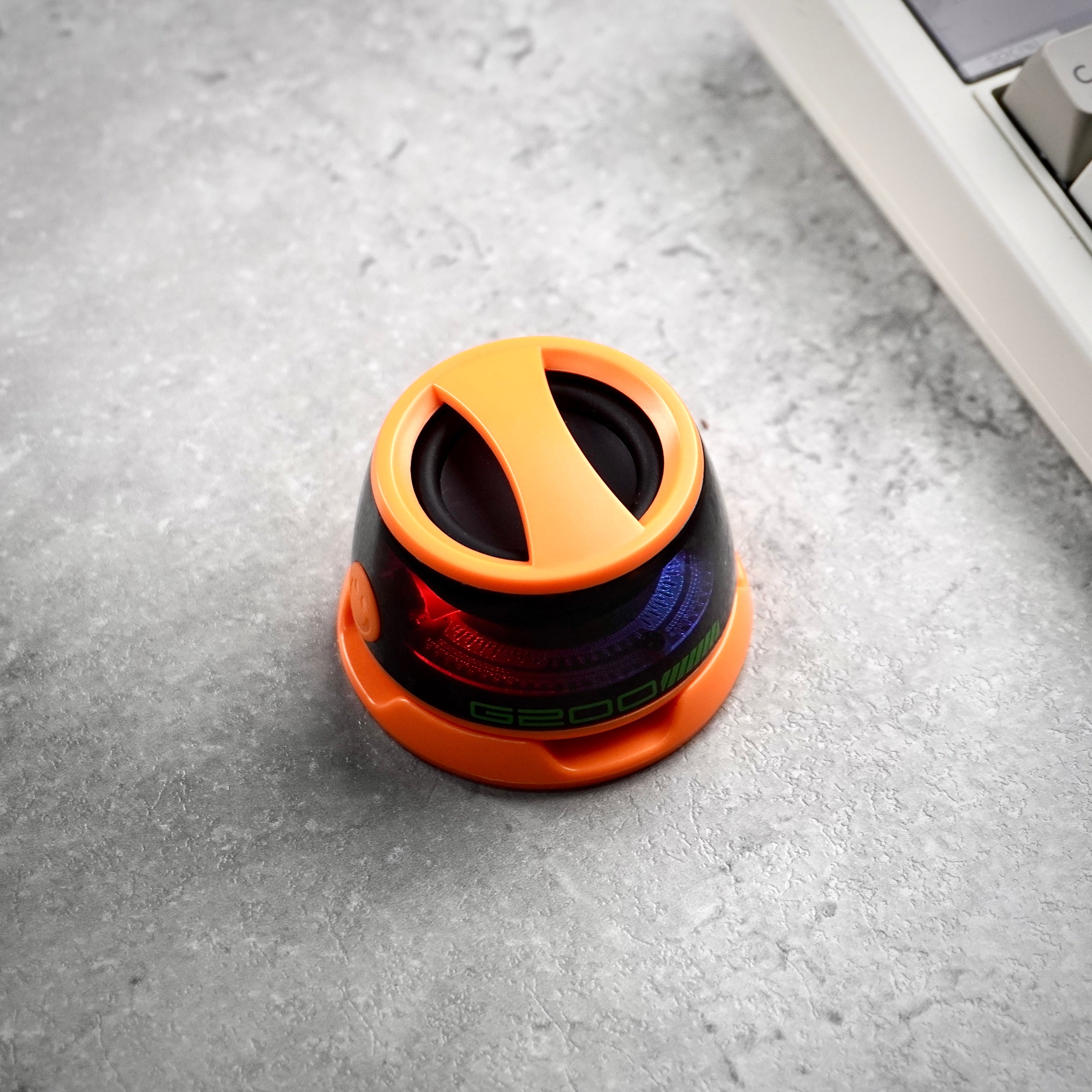 G200 Portable MagSpeaker | 6W Mini Speaker | RGB LED Lights