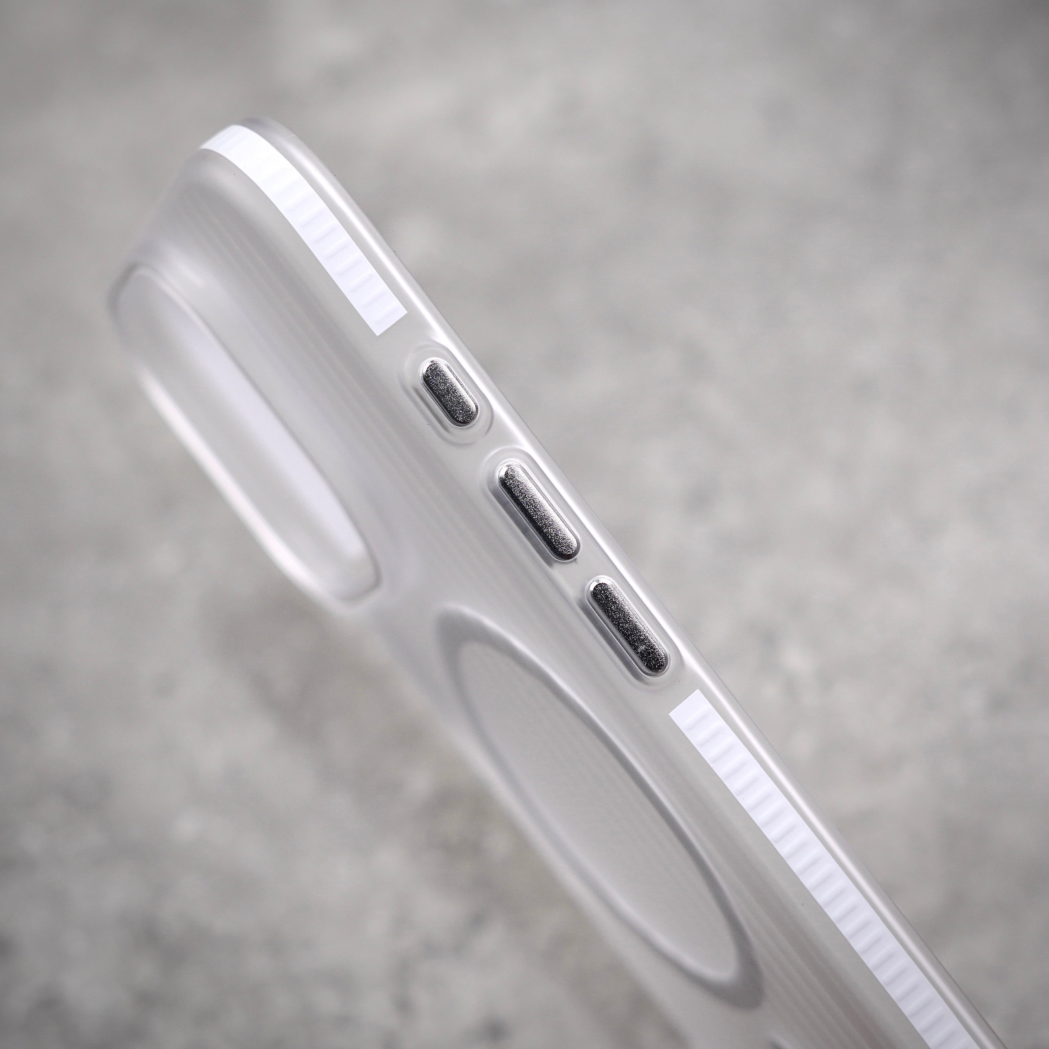 GRIP PAPER CASE | With MagSafe