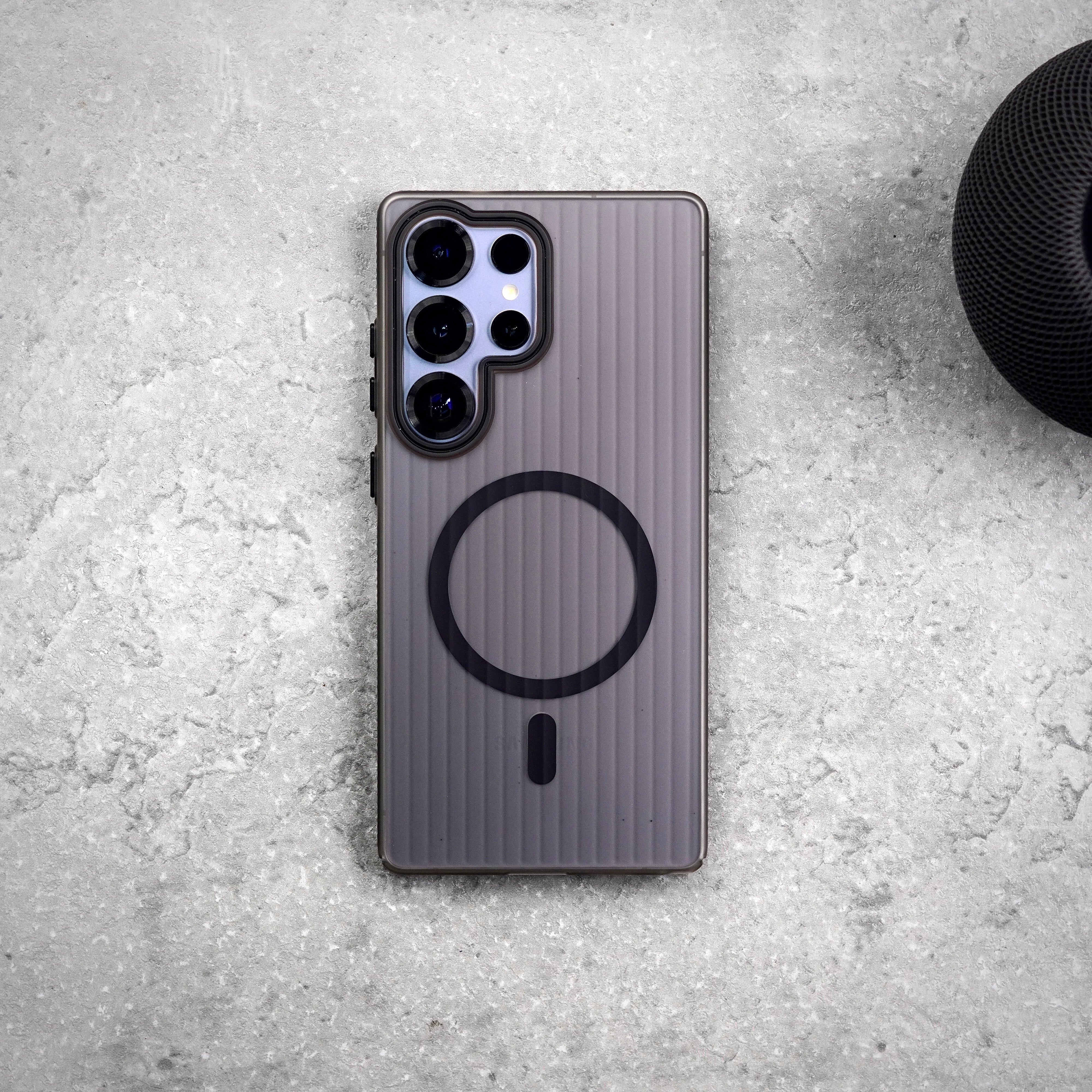 GRIP PAPER CASE | With MagSafe