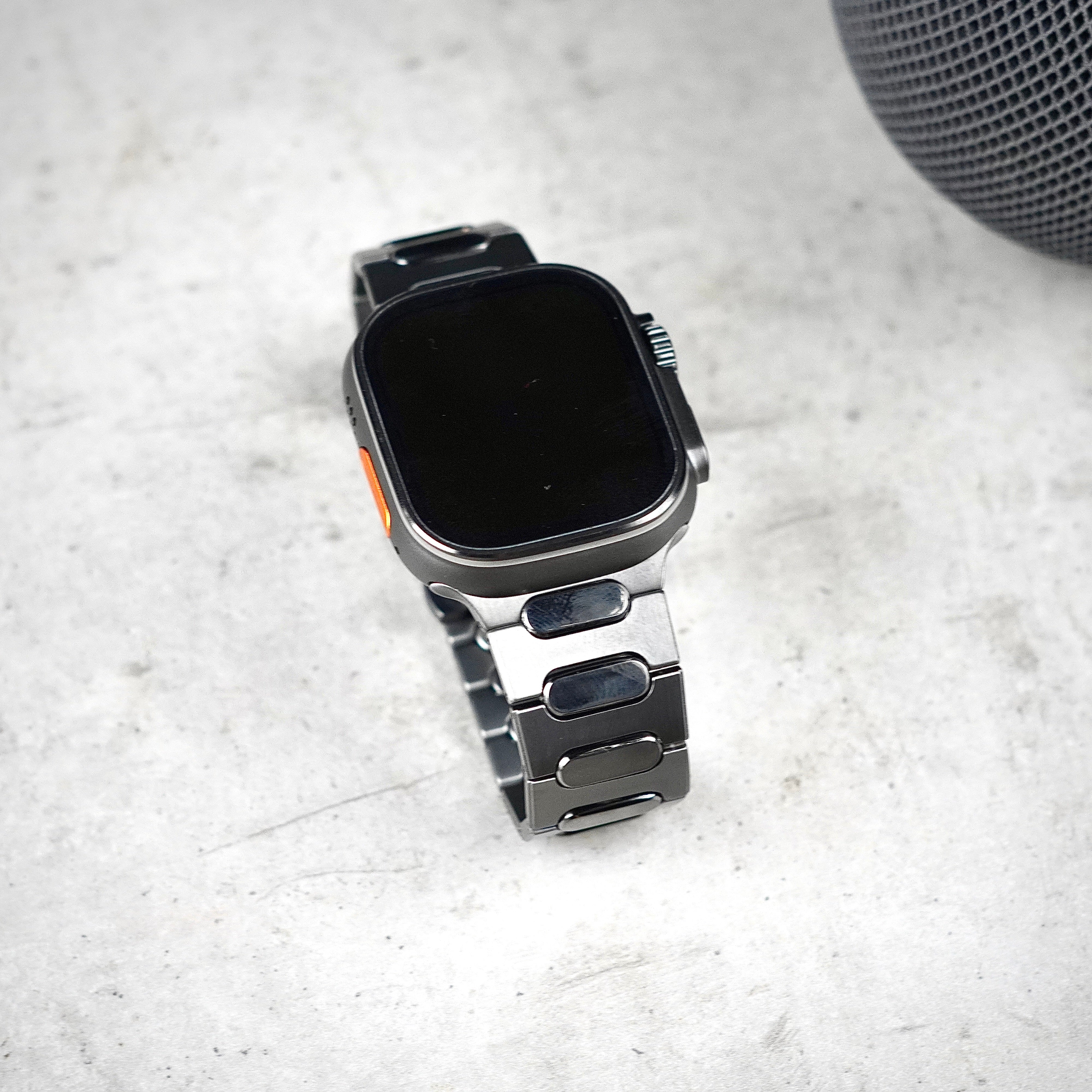 Metallic Snap Strap for iWatch