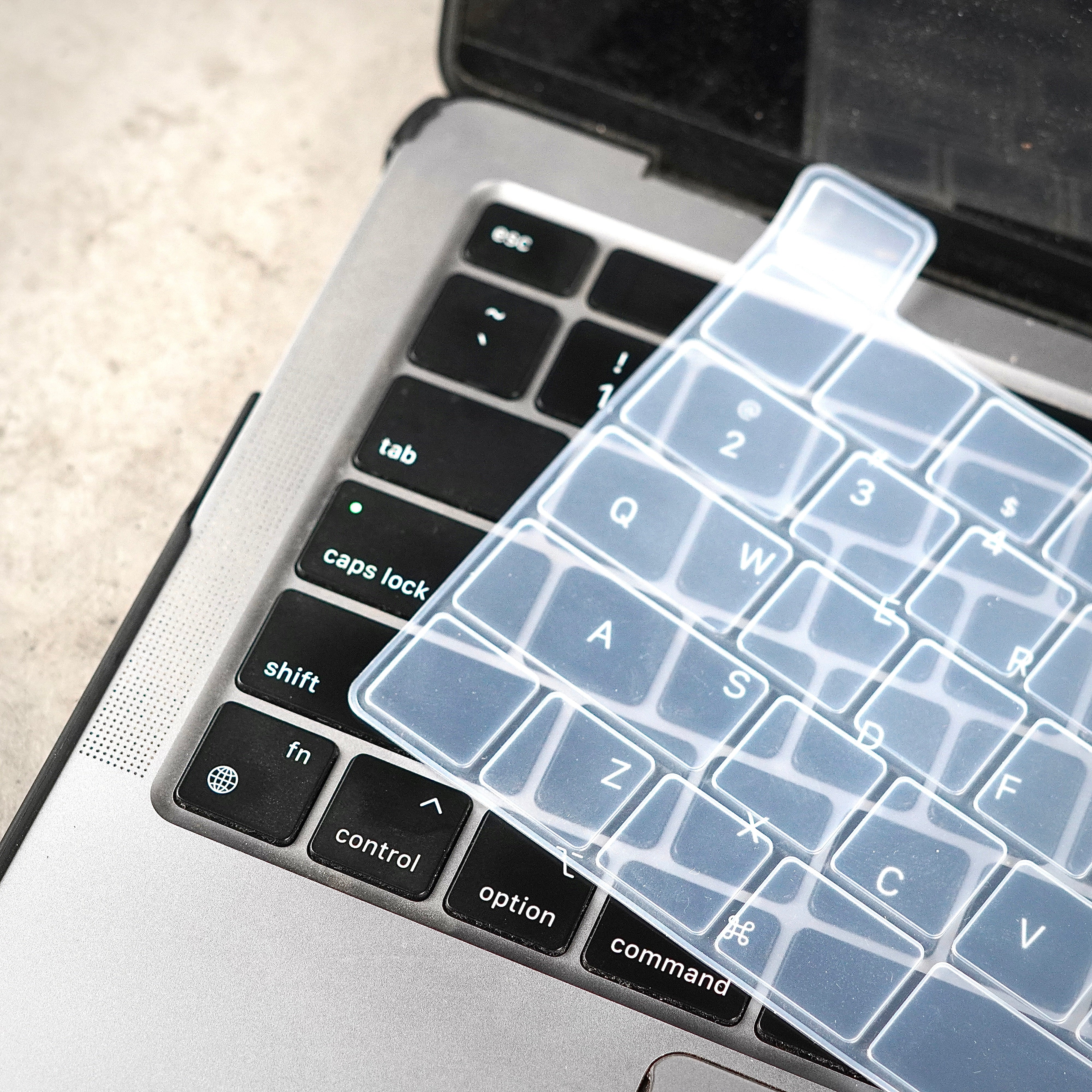 Black Border Case for MacBook | With KeyGuard