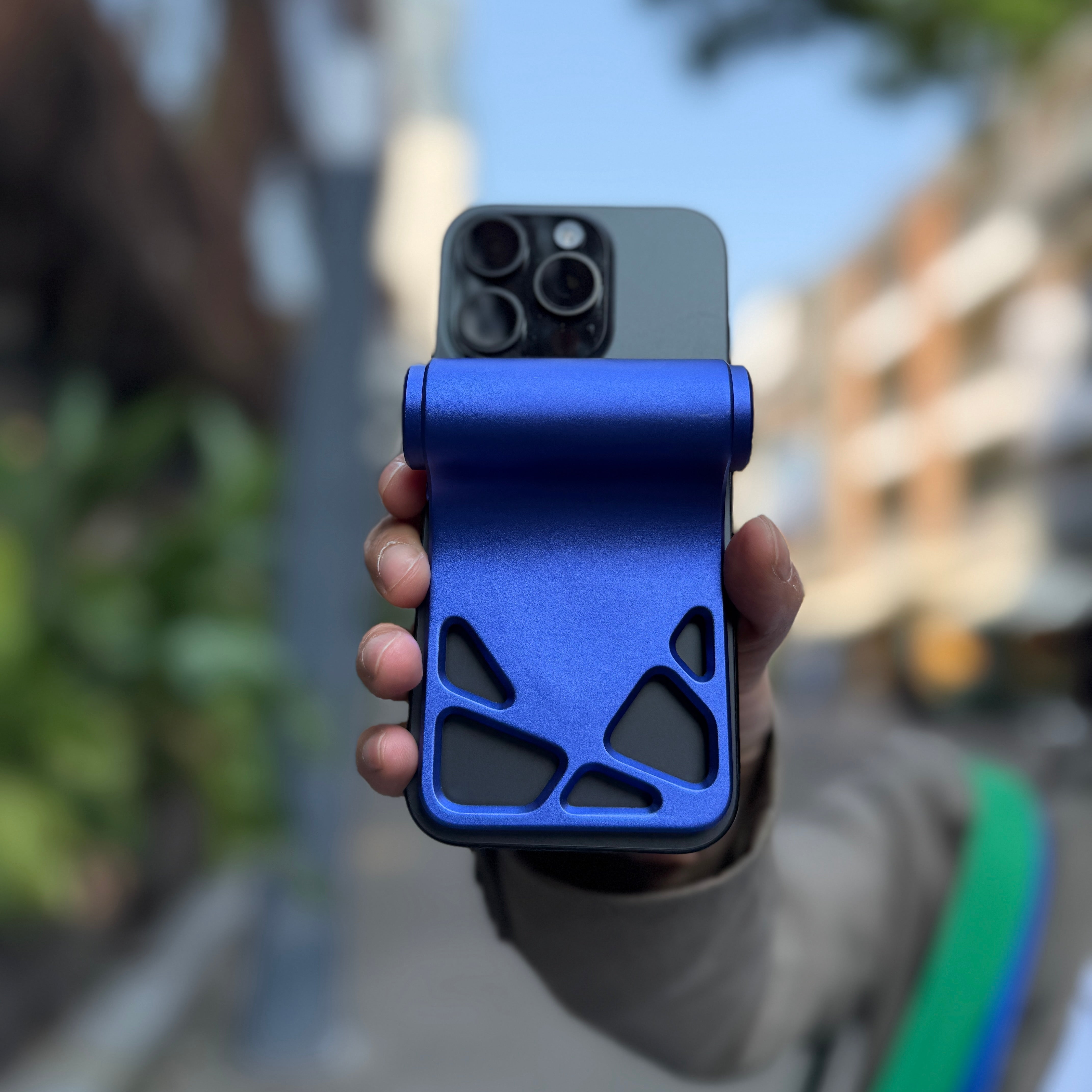 MANTA Ultra Slim PowerBank | 5000mAh | MagSafe Wirless Charge | Short Cable Included