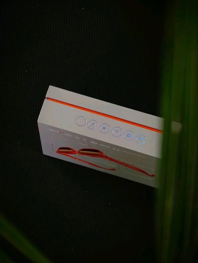 AI Smart Glasses with HD Video Recording, Real-time Language Translation