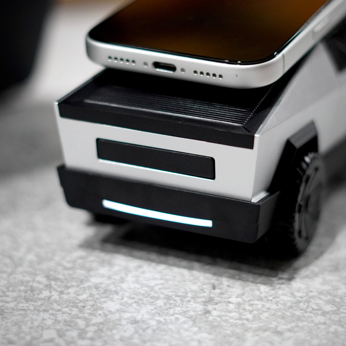 3-in-1 Magnetic Wireless Charging Station 25W with Bluetooth Speaker – Cybertruck Design