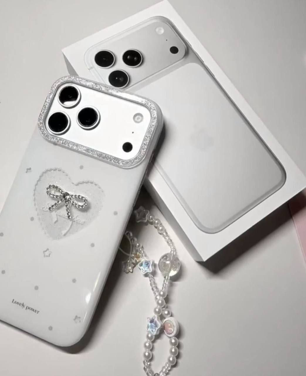 White Heart  Glitter Pearl Bow Phone case